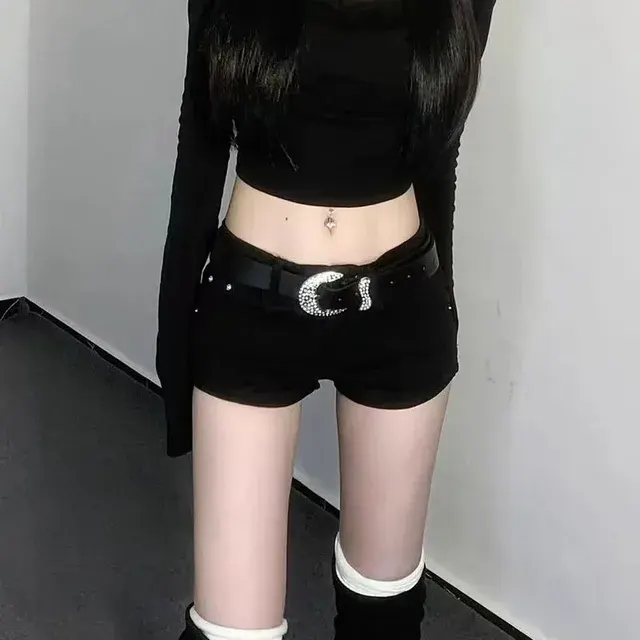 Schwarze Jeans-Hotpants 4
