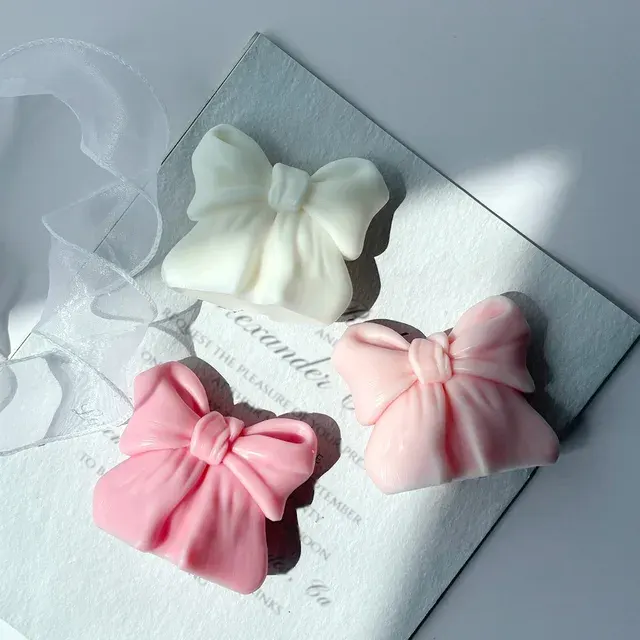 3D Ribbon Scented Candle 4