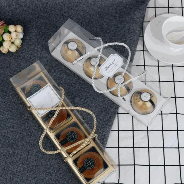 Cupcake Box With Handle 2