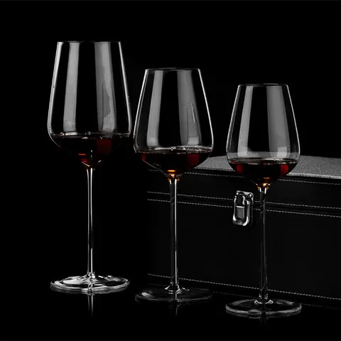 red wine glass