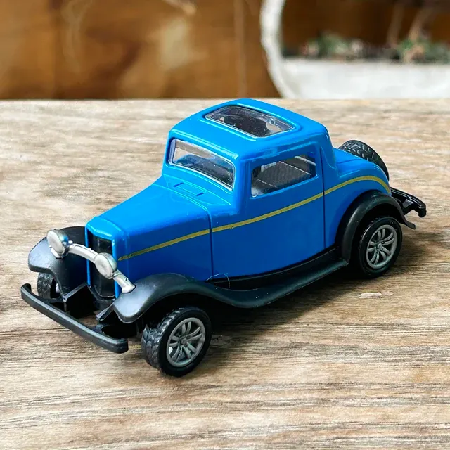 Model Car 2