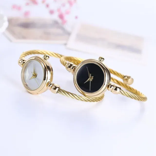 Women's Gold Watch 3