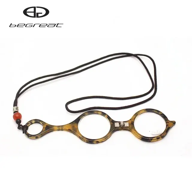 Lesebrille mit Halsband 1