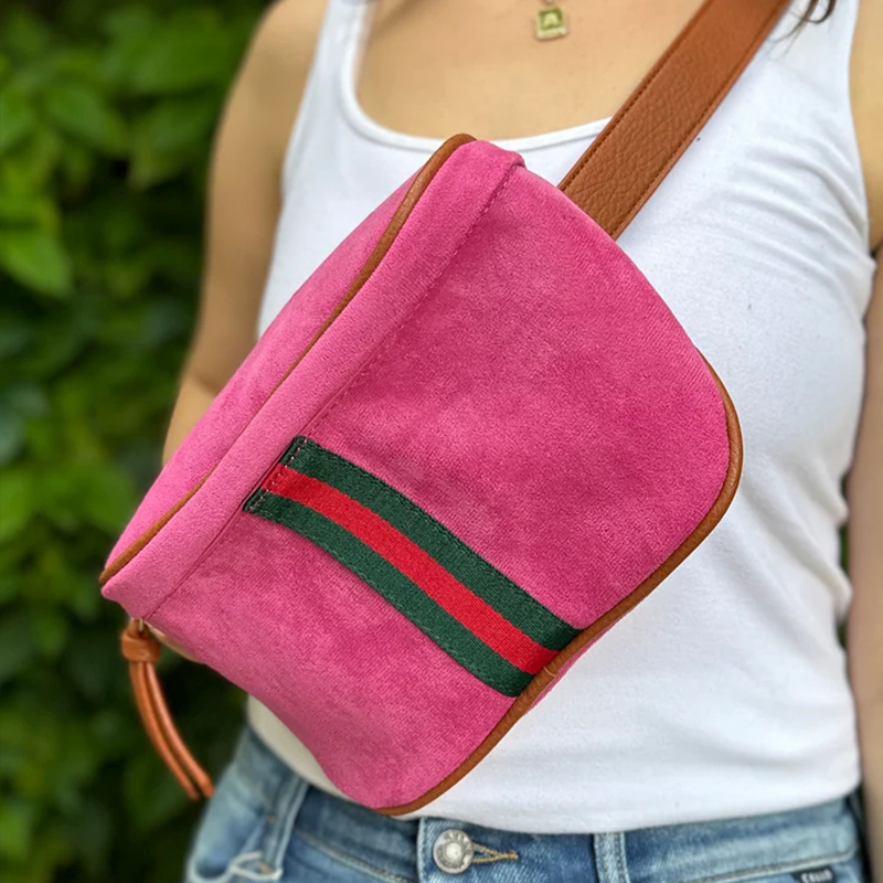Brusttasche 3
