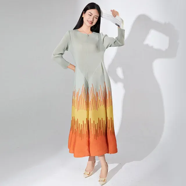 Plus Size Miyake Ruched Pleated Breathable Midi Dress 2