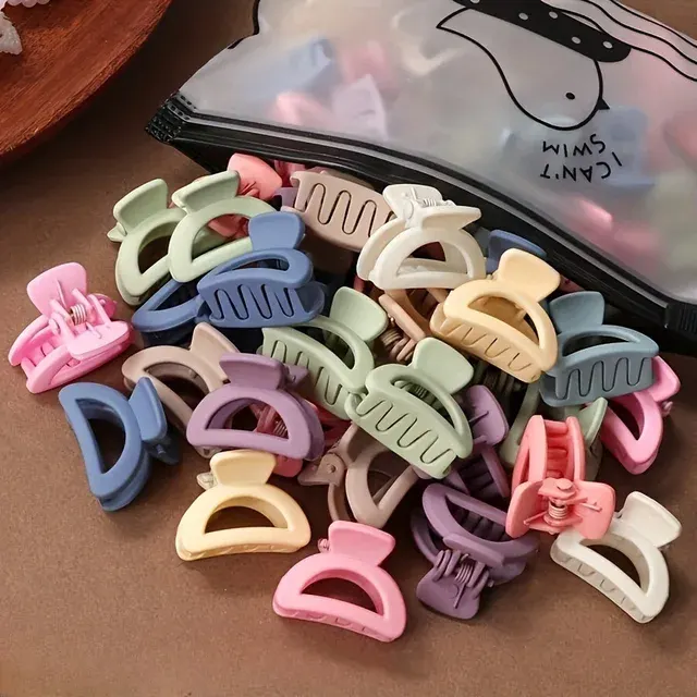 Matte Hollow Hair Claws 4