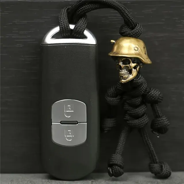 Skull Keychain 4