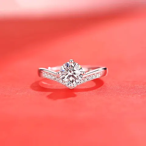Moissanite Ring