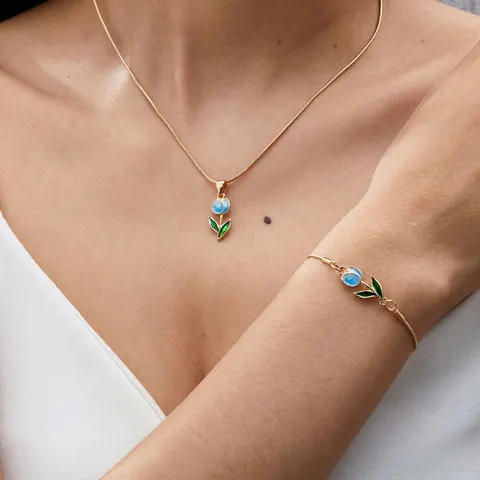 Flower Necklace