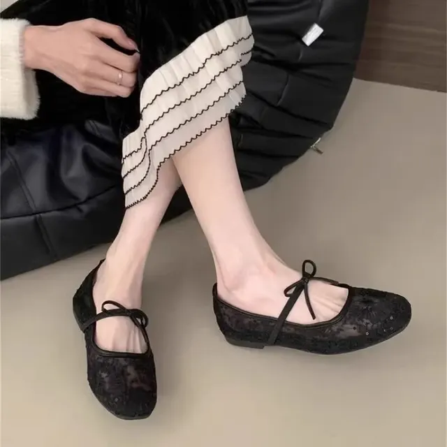 Damen Mary Jane Schuhe aus Spitze und Mesh 2