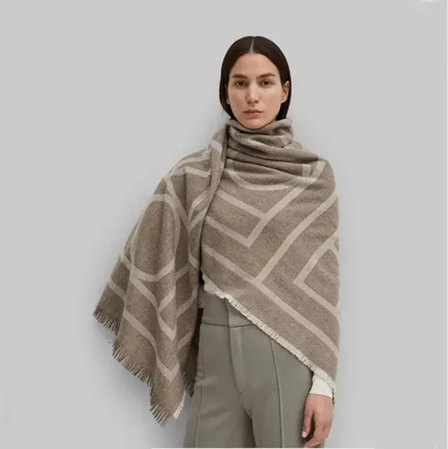Wool Scarf 3