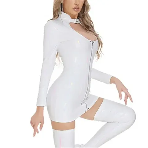Glänzendes Lackleder Kleid