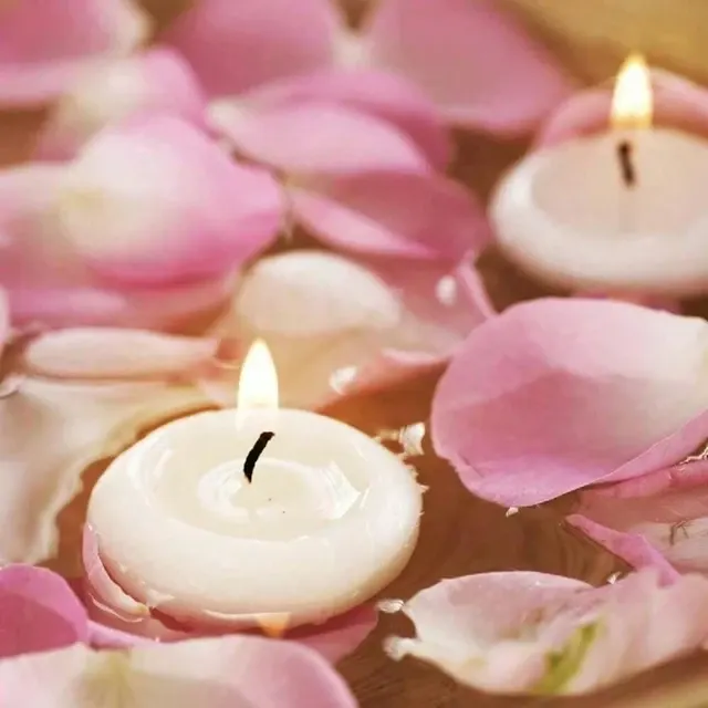Floating Candles 4