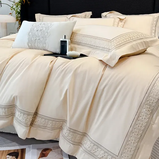 Satin Hotel Bedding Set 3