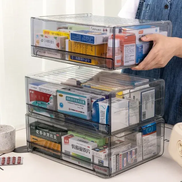 Medication Organizer 4