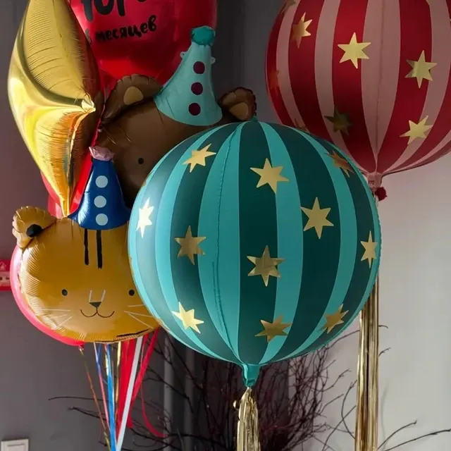 Star Foil Balloon 2