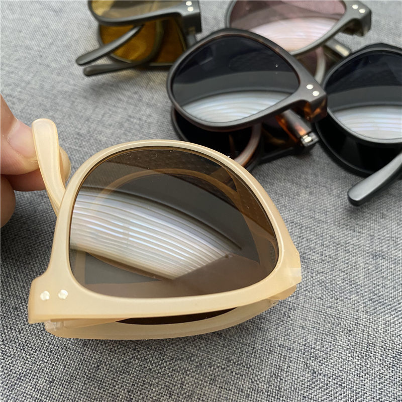 Foldable Polarized Sunglasses for Women 4