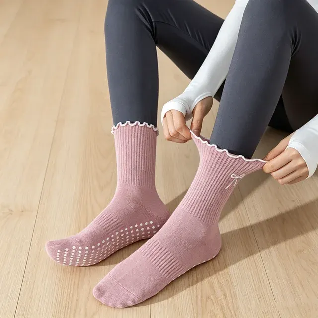 Pilates Grip Socks 2