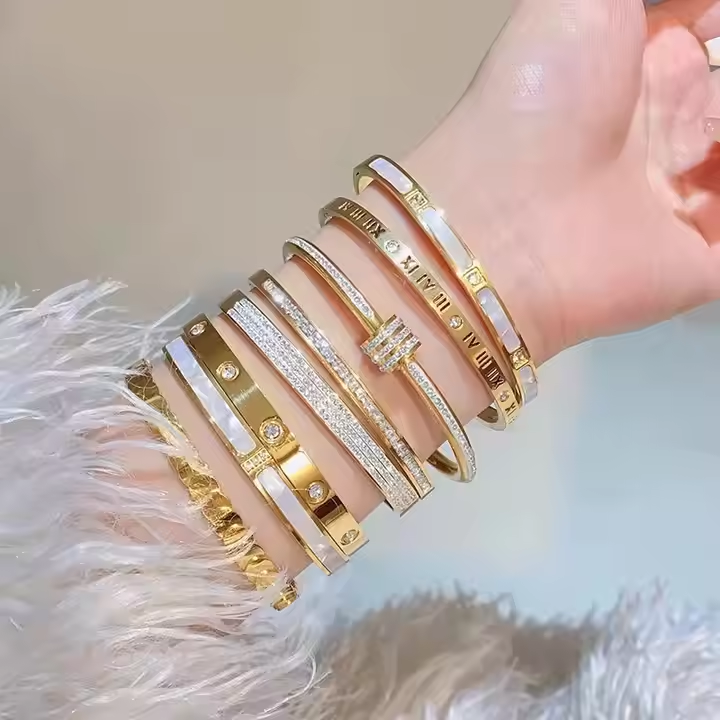 18K Gold Zircon Charm Bracelet 2