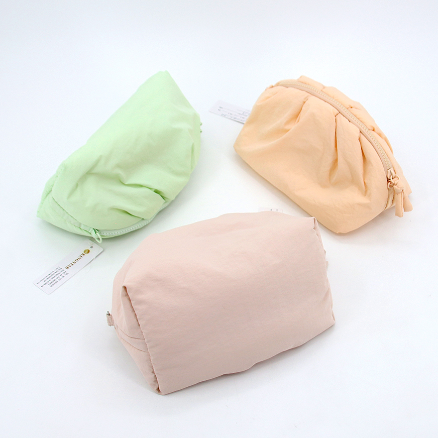 Gesteppte Kosmetiktasche aus Polyester, Candy-Farben 2