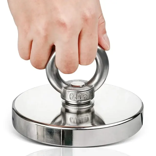 N52 Heavy-Duty Salvage Magnet with Eyebolt 3
