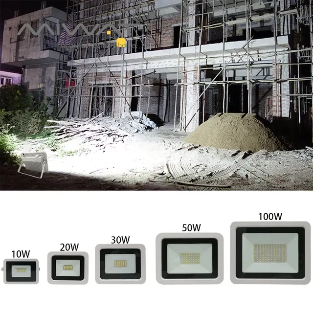 Waterproof IP68 LED Floodlight, 10–100W 3