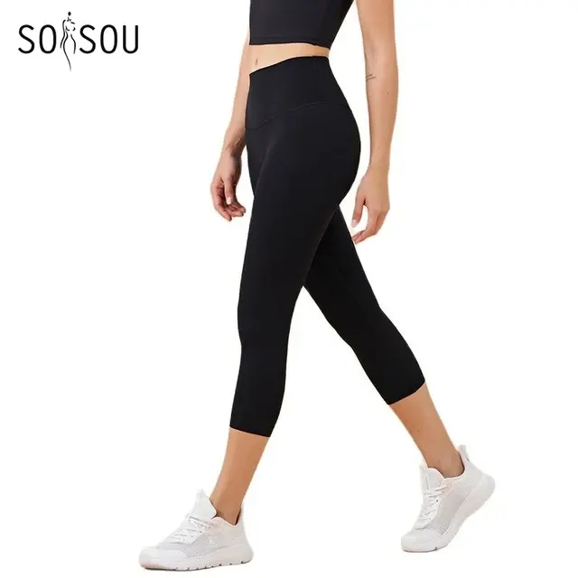 High-Waist Yoga Capri Pants 1