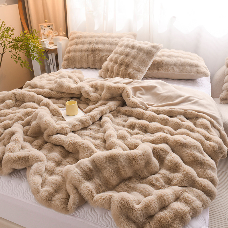 Rabbit Velvet Blanket Thickened Double-sided Fleece Bedroom Cover