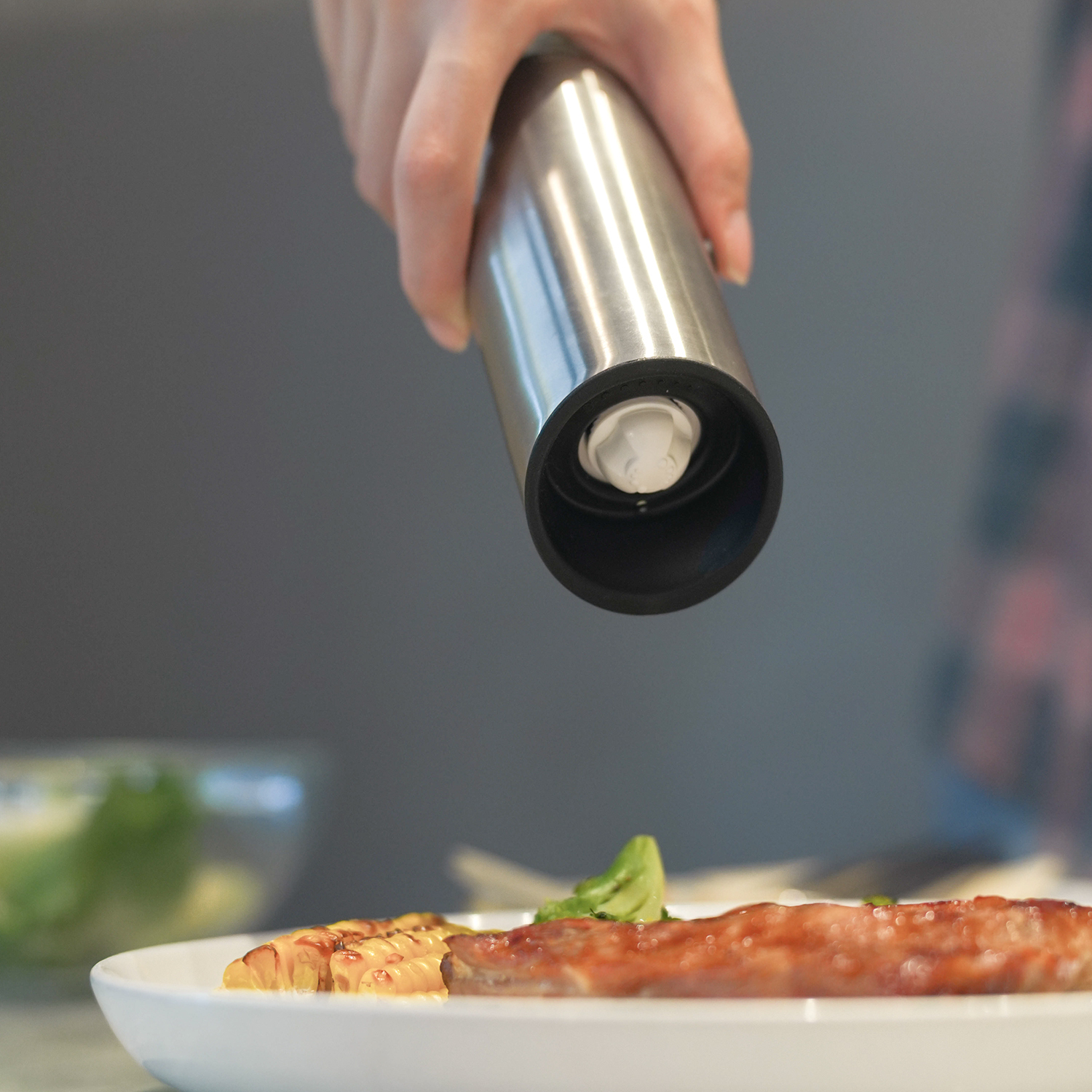 Electric Stainless Steel Salt Pepper Grinder Set 4