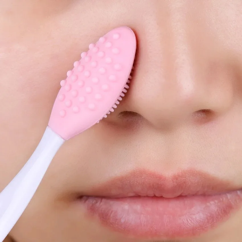 Silicone Face Brush with Replacement Head