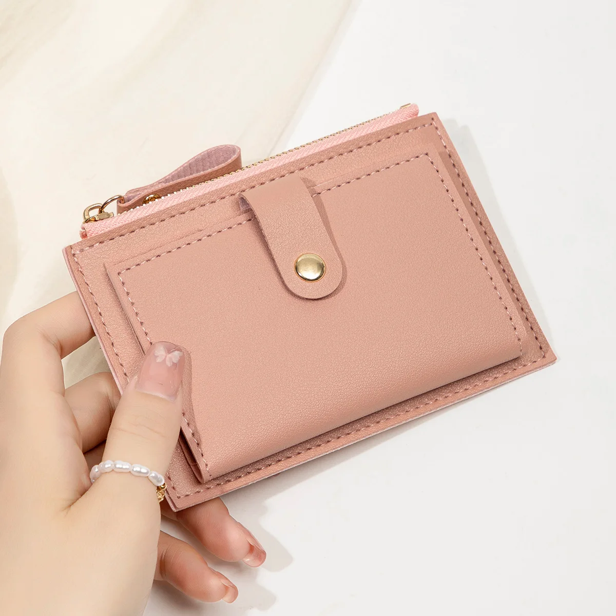 Ultra-Thin Short Wallet in PU Leather for Women 4
