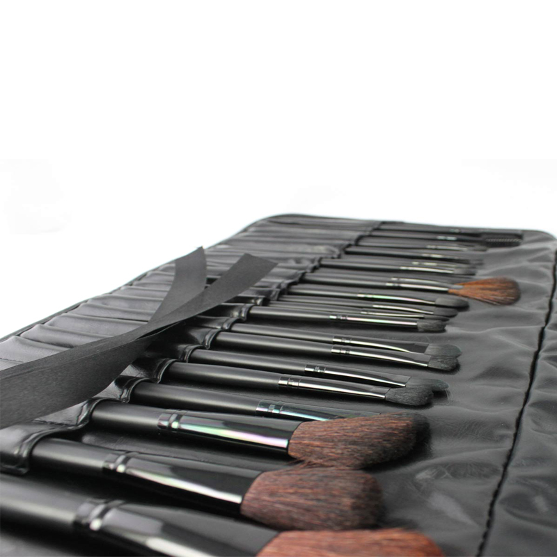 24-Piece Beginner Makeup Brush Set 3