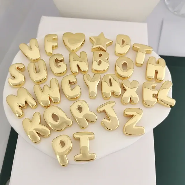 Buchstaben-Spacer-Perle 3