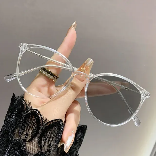 Light-Sensitive Color-Changing Myopia Glasses 4