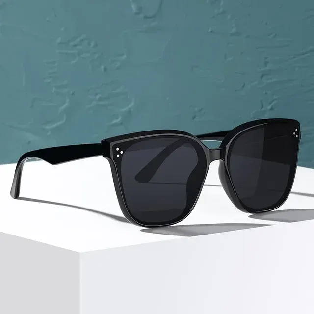 Unisex Trend Sunglasses with UV400 4