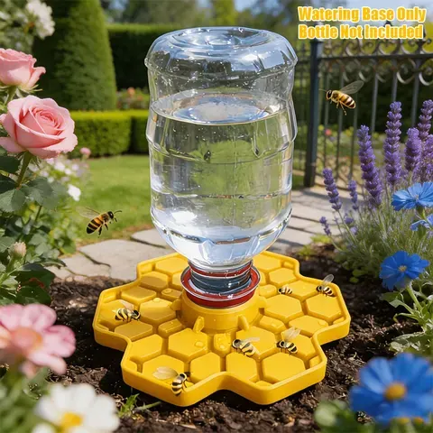 Bee Waterer