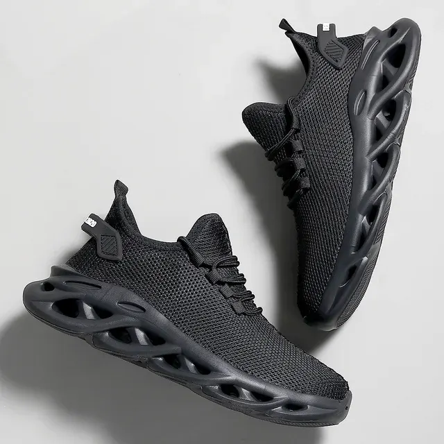 Black Breathable Mesh Men's Sneakers 3
