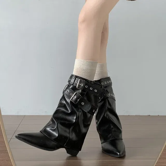Ankle Boots 2
