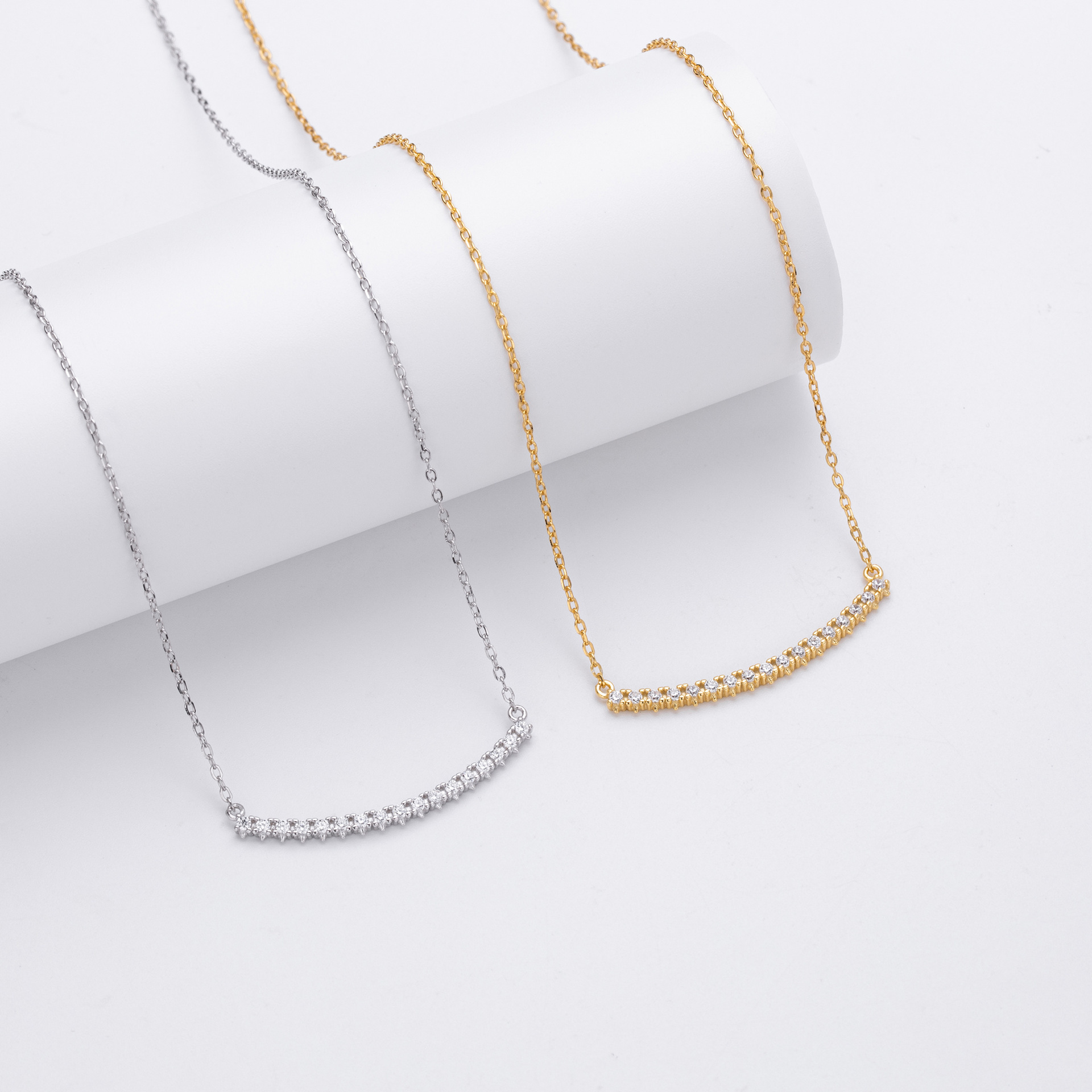 Minimalistische Zirkonia-Halskette aus 925er Silber