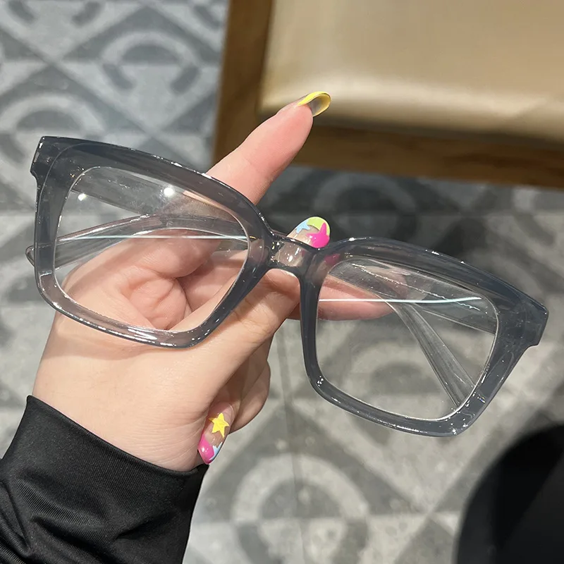 Retro Square Clear Lens Glasses for Women 2