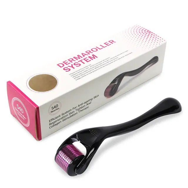 Lila-schwarzer Derma-Roller aus 540-Edelstahl Schwarzer Microneedling-Roller Gesichtspflege Heimgebrauch 1