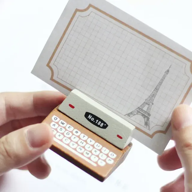 Wooden Memo Clip Holder 4