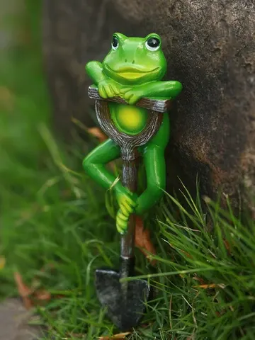 Garden Figurine Frog Rabbit Gnome
