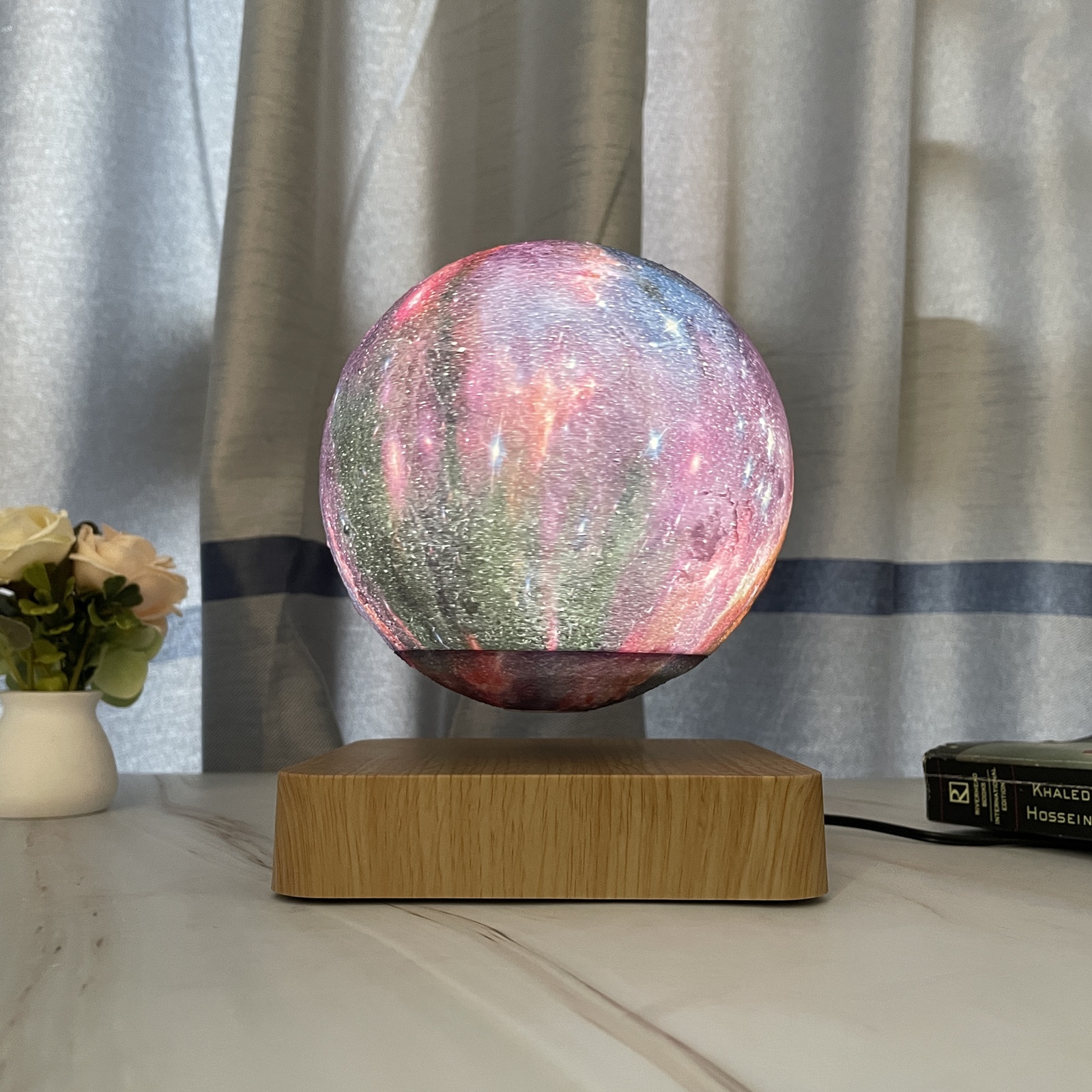 HCNT Magnetic Levitating Moon Lamp Galaxy Table Romantic 2