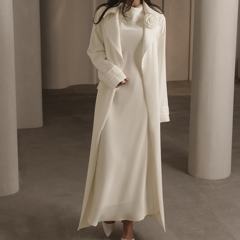 Elegant Satin Maxi Dress Flared Cuffs 3