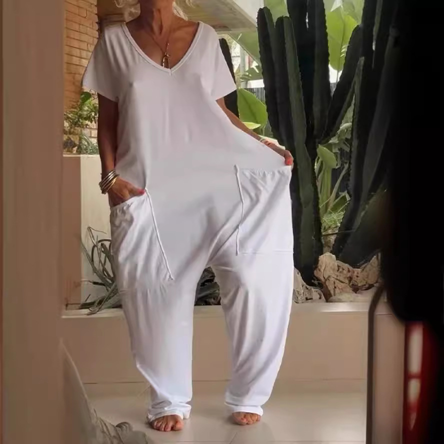 Women's V-Neck Pocket Jumpsuit