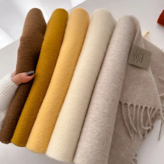 Wool Scarf 4