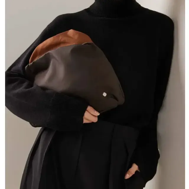 Nylon-Schultertasche 2