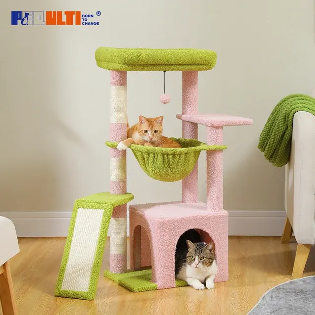 Cat Scratching Tree 3