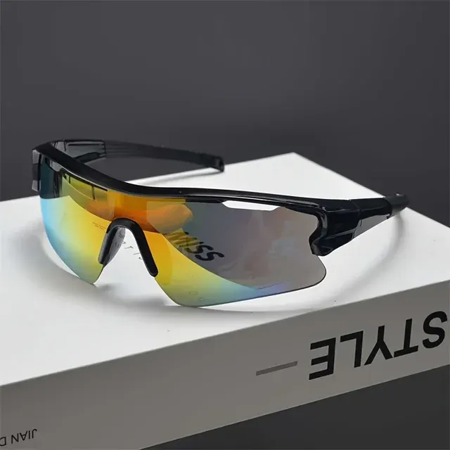 Punk Vintage-Style UV400 Sunglasses 3